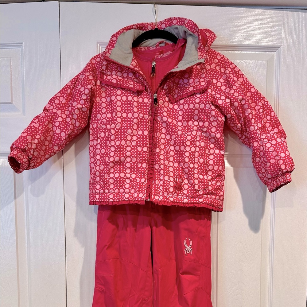 Spyder snow jacket and and snow pants ❄️🏂🎿